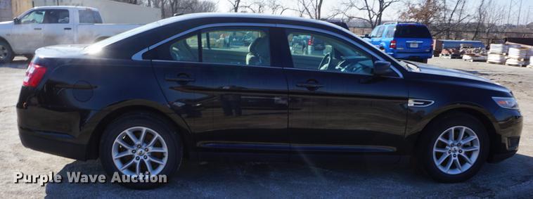 image for item DE3396 2013 Ford Taurus