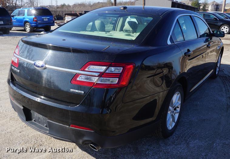 image for item DE3396 2013 Ford Taurus