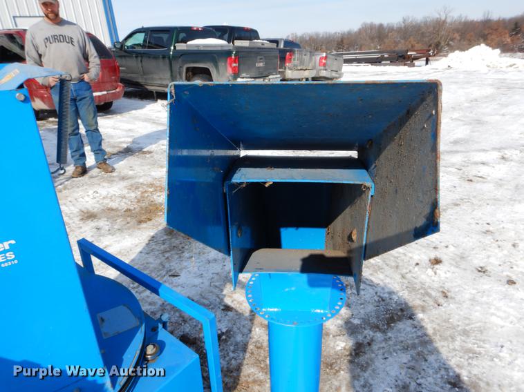 image for item DE6019 Goosen BCG-3 bale chopper