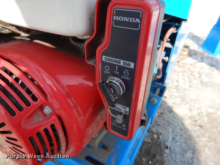 image for item DE6019 Goosen BCG-3 bale chopper