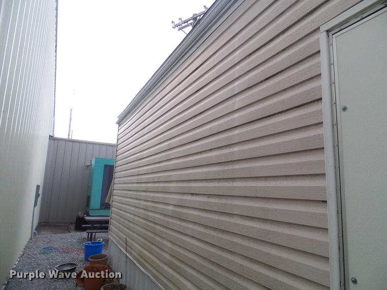 image for item DF7109 2005 mobile home