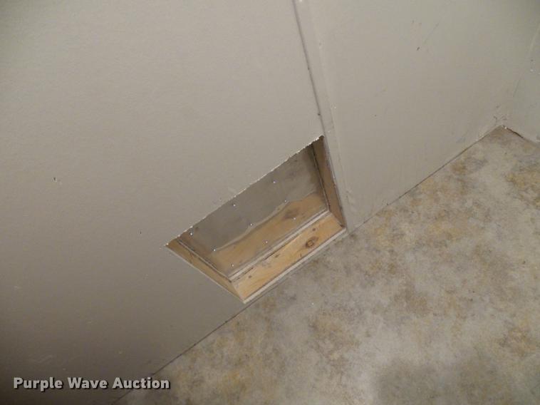 image for item DF7109 2005 mobile home