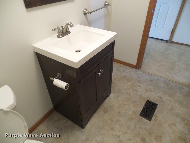 image for item DF7109 2005 mobile home