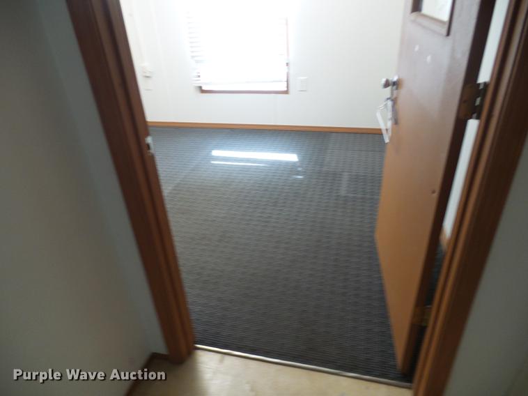 image for item DF7109 2005 mobile home