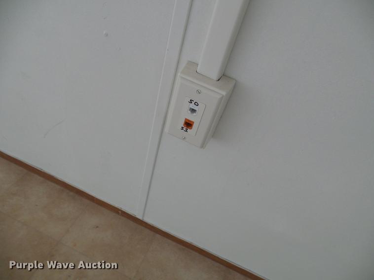 image for item DF7109 2005 mobile home