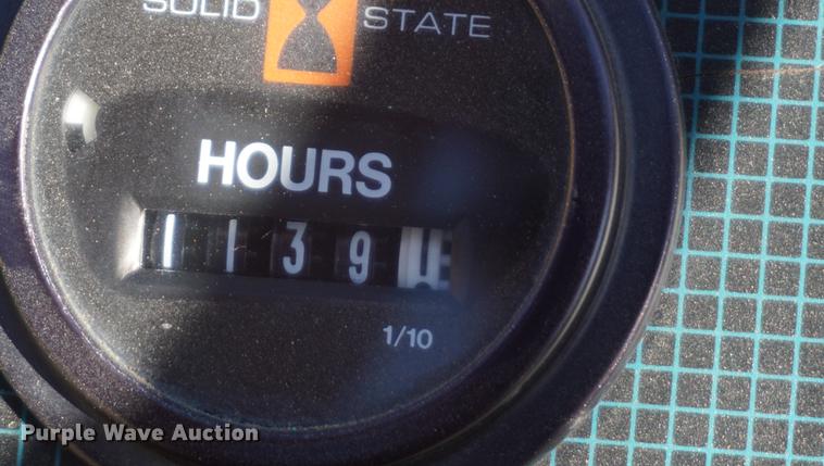 image for item DF7632 1998 Ditch Witch 3700 trencher