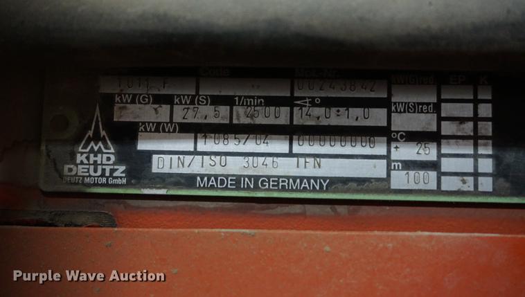 image for item DF7632 1998 Ditch Witch 3700 trencher