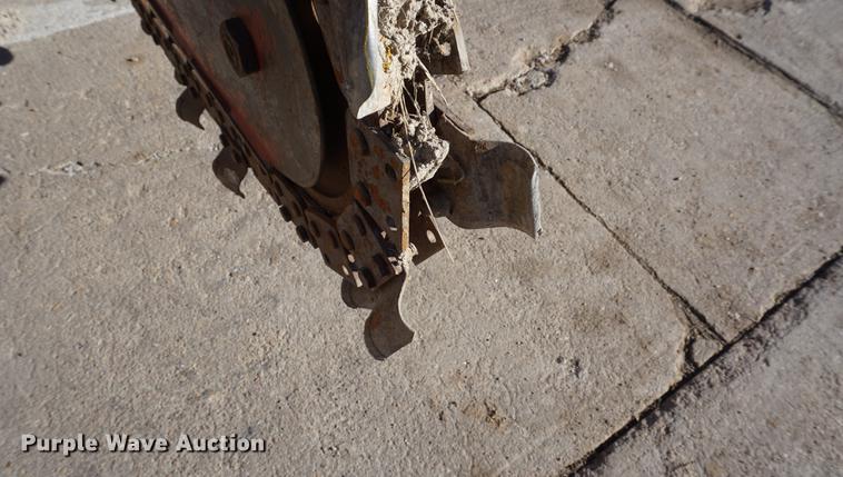 image for item DF7632 1998 Ditch Witch 3700 trencher