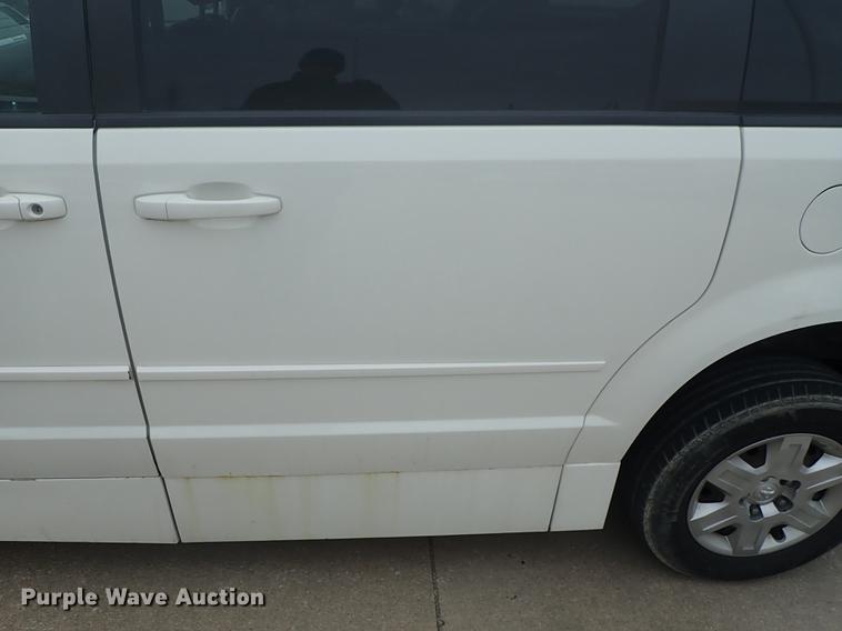 image for item DF8758 2009 Dodge Grand Caravan van