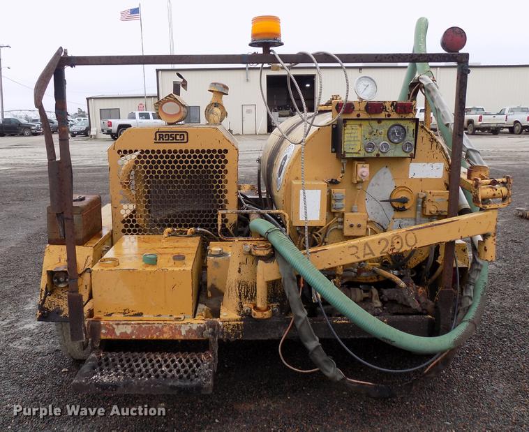 image for item DG3345 Rosco RA-200 pot hole patcher