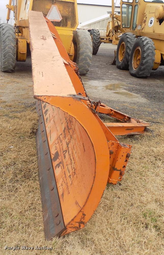 image for item DG3347 TBD snow plow