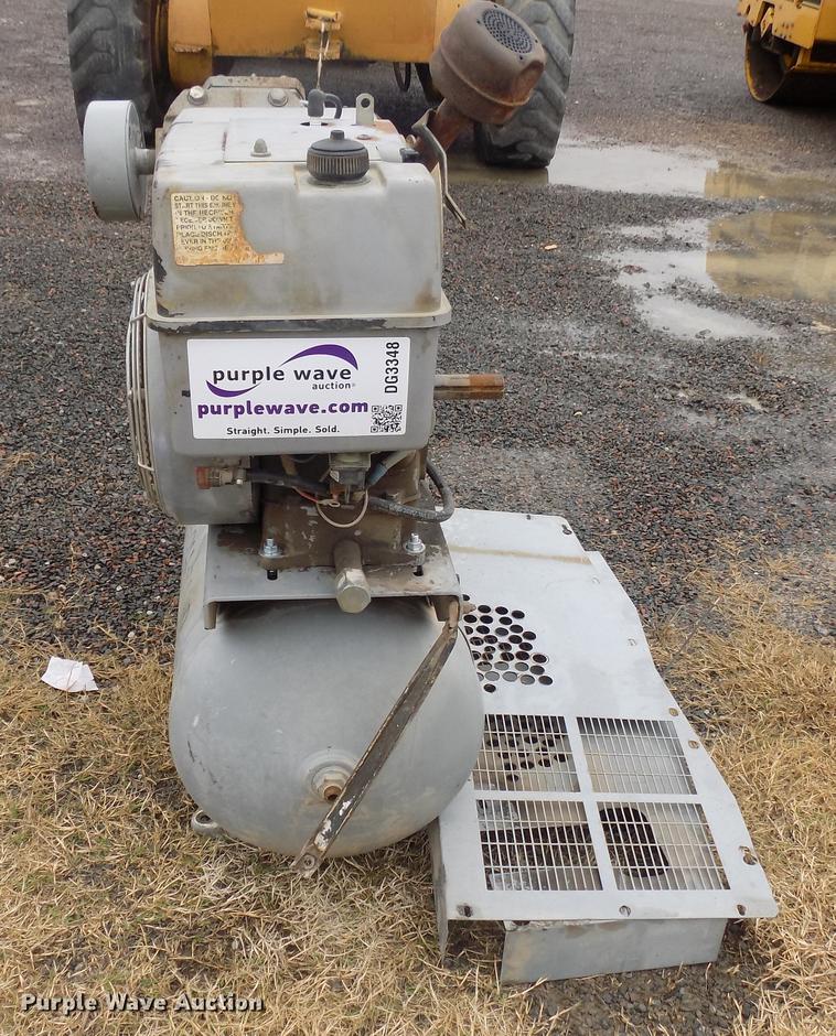 image for item DG3348 1994 Ingersoll Rand 242F10G air compressor