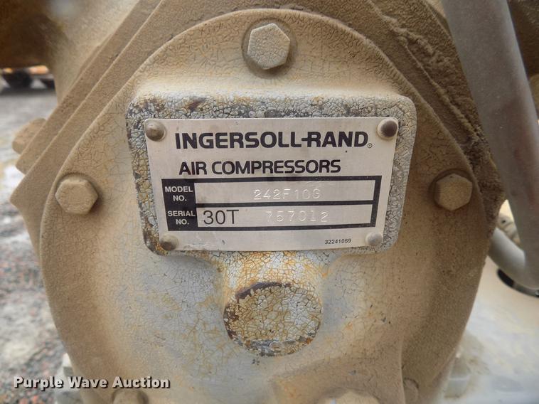 image for item DG3348 1994 Ingersoll Rand 242F10G air compressor