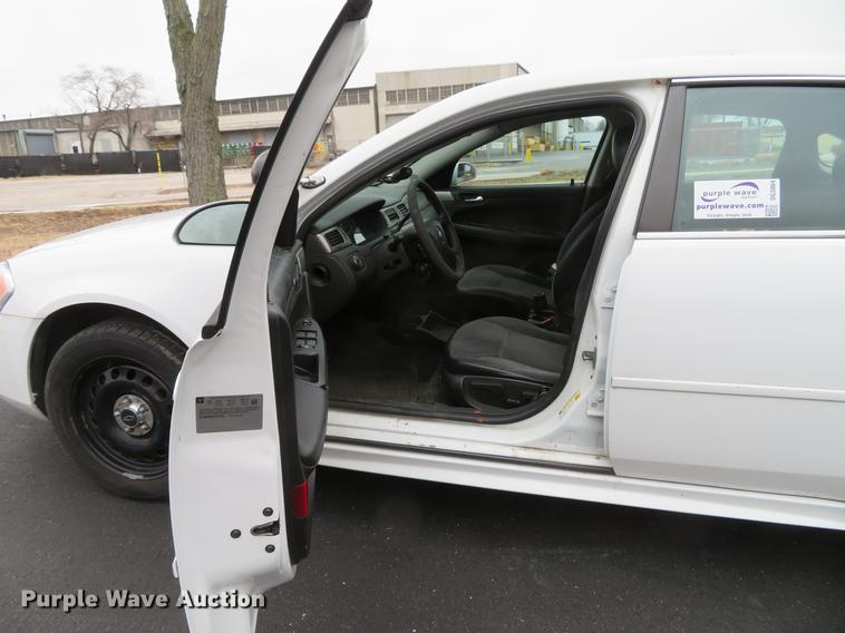 image for item DG3864 2013 Chevrolet Impala Police Cruiser