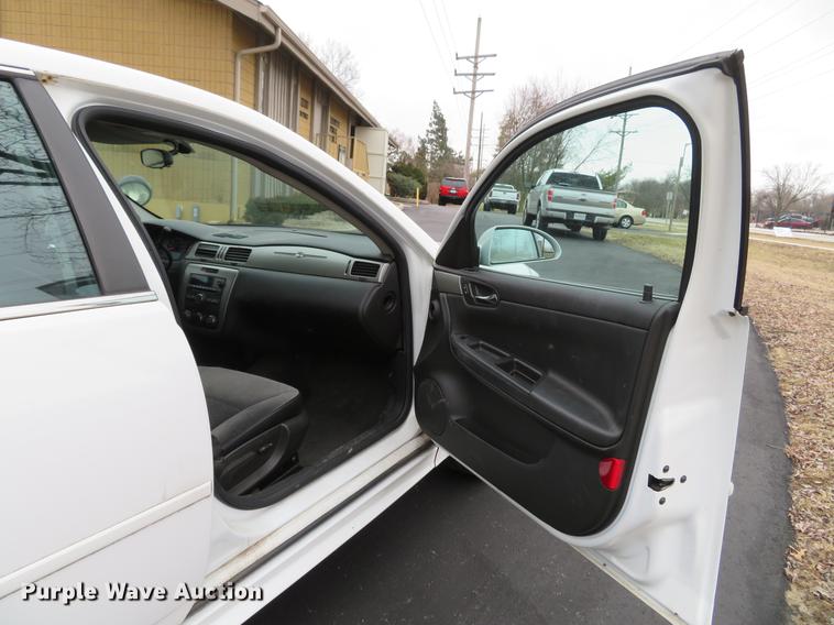 image for item DG3864 2013 Chevrolet Impala Police Cruiser