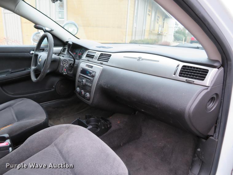 image for item DG3864 2013 Chevrolet Impala Police Cruiser