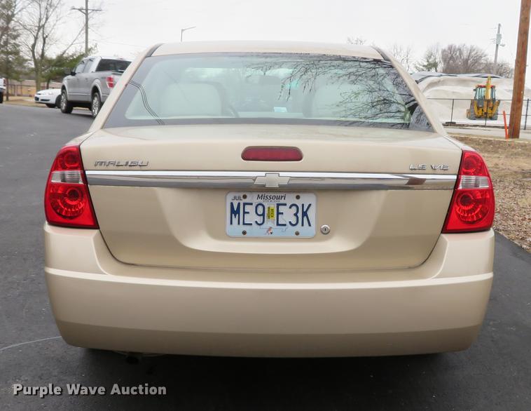 image for item DG3865 2005 Chevrolet Malibu LS
