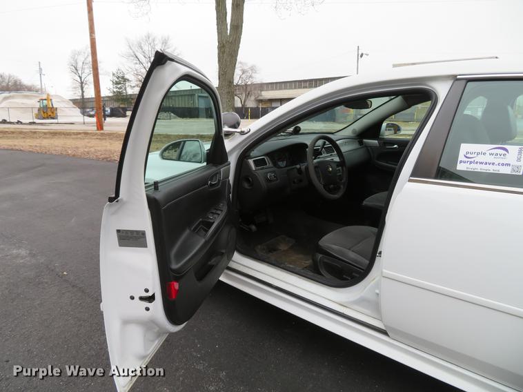 image for item DG3866 2014 Chevrolet Impala Police Cruiser