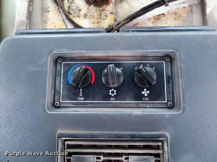 image for item DG3876 2006 Elgin Pelican street sweeper