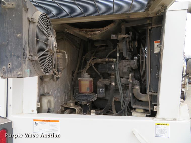 image for item DG3876 2006 Elgin Pelican street sweeper