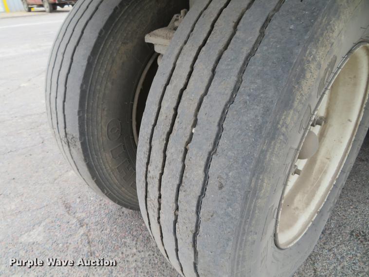 image for item DG3876 2006 Elgin Pelican street sweeper