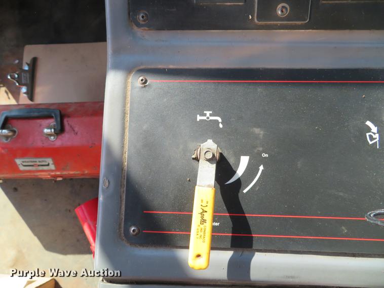 image for item DG3877 2002 Elgin Pelican P series street sweeper