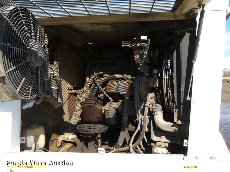 image for item DG3877 2002 Elgin Pelican P series street sweeper