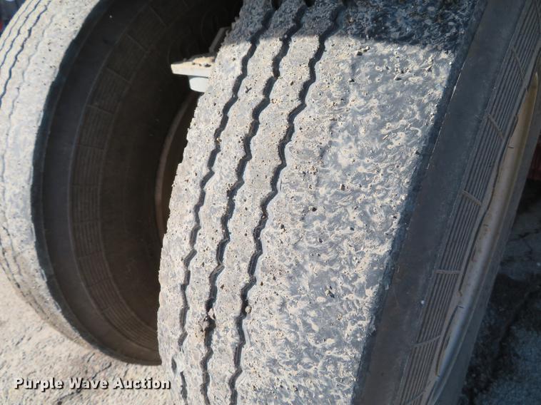 image for item DG3877 2002 Elgin Pelican P series street sweeper