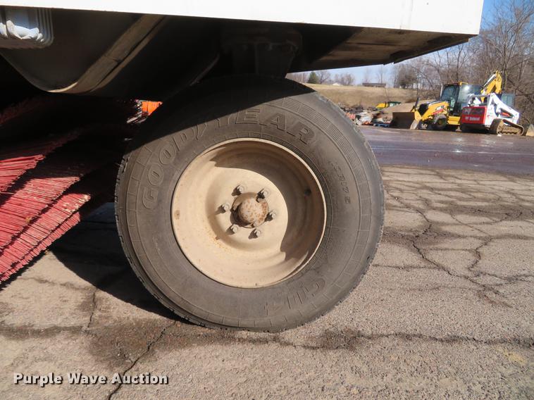 image for item DG3877 2002 Elgin Pelican P series street sweeper