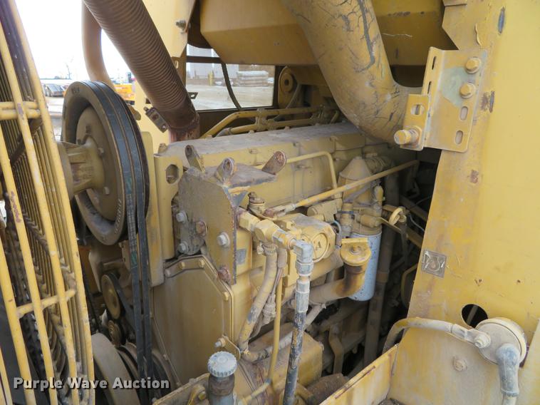 image for item DG3883 1993 Caterpillar 953B track loader
