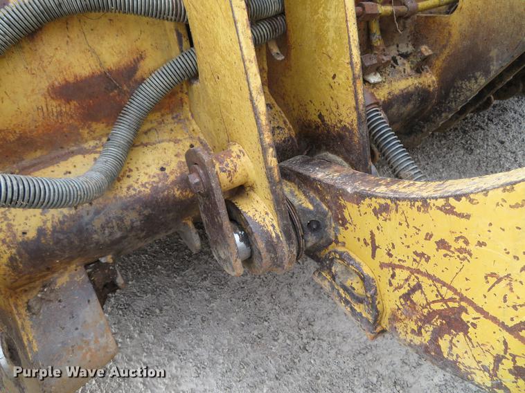 image for item DG3883 1993 Caterpillar 953B track loader
