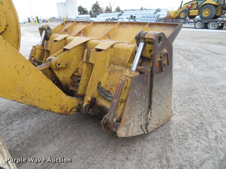 image for item DG3883 1993 Caterpillar 953B track loader