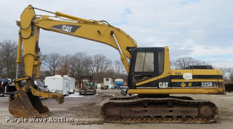 image for item DG3884 1999 Caterpillar 325B L excavator