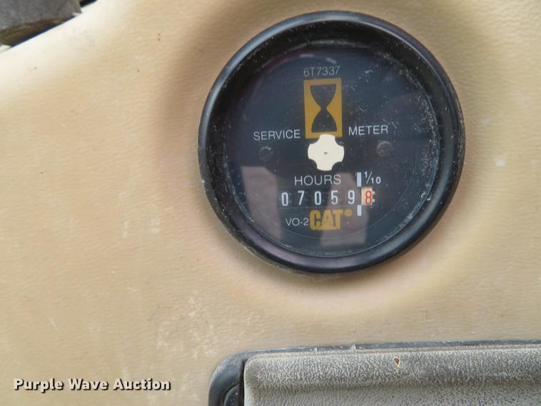 image for item DG3884 1999 Caterpillar 325B L excavator