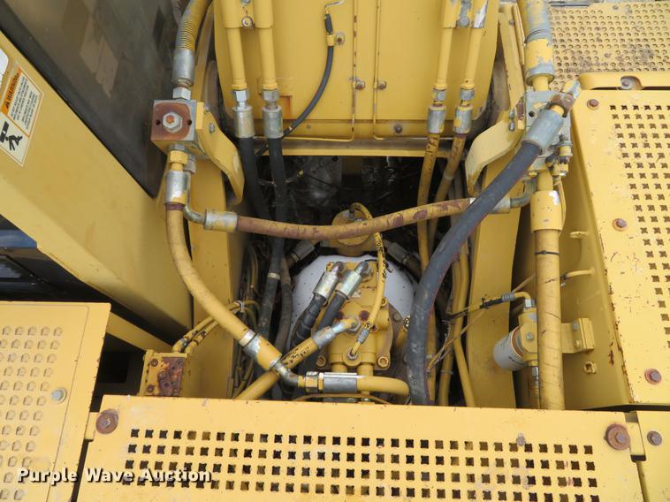 image for item DG3884 1999 Caterpillar 325B L excavator