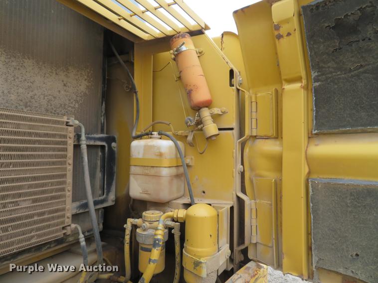 image for item DG3884 1999 Caterpillar 325B L excavator