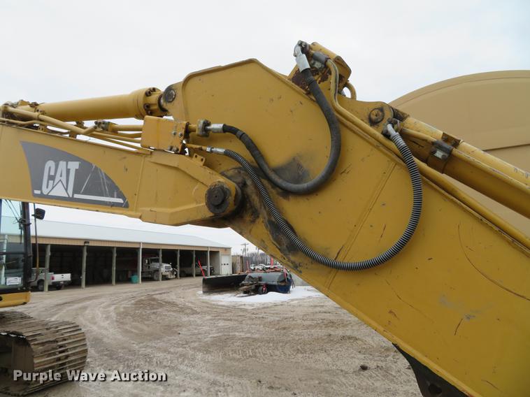 image for item DG3884 1999 Caterpillar 325B L excavator