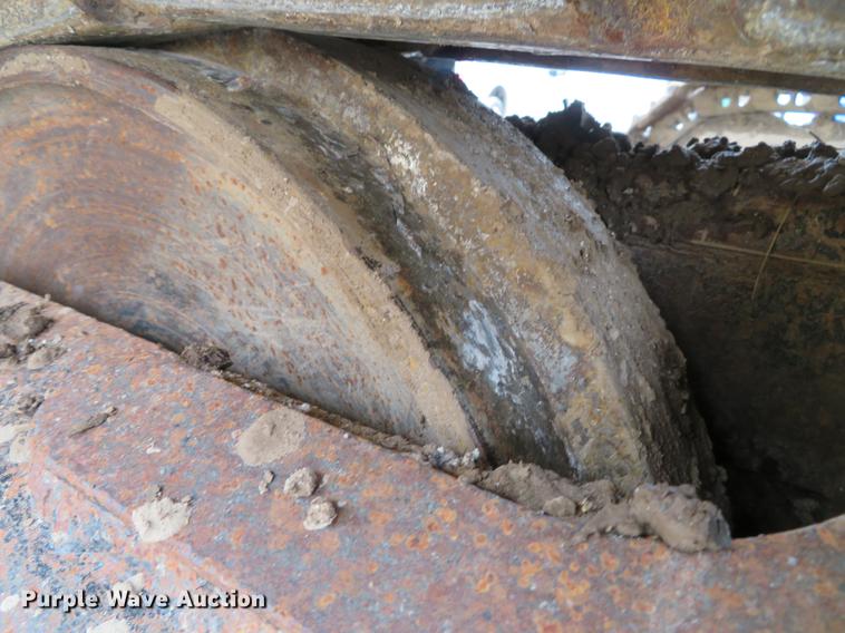 image for item DG3884 1999 Caterpillar 325B L excavator