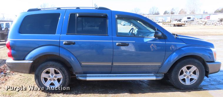 image for item DN9121 2005 Dodge Durango SUV