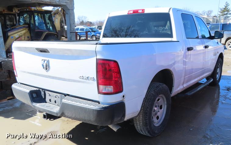 image for item DN9123 2013 Dodge Ram 1500 Crew Cab pickup truck