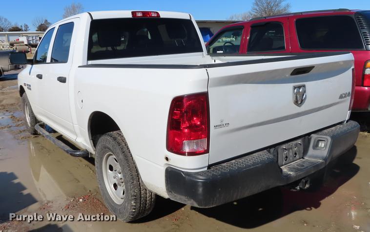 image for item DN9123 2013 Dodge Ram 1500 Crew Cab pickup truck