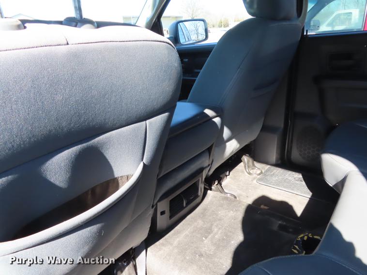 image for item DN9123 2013 Dodge Ram 1500 Crew Cab pickup truck