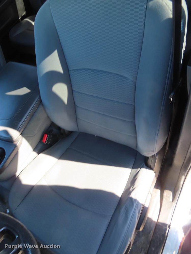 image for item DN9123 2013 Dodge Ram 1500 Crew Cab pickup truck