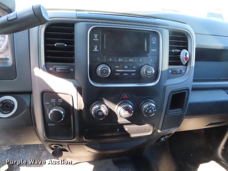 image for item DN9123 2013 Dodge Ram 1500 Crew Cab pickup truck