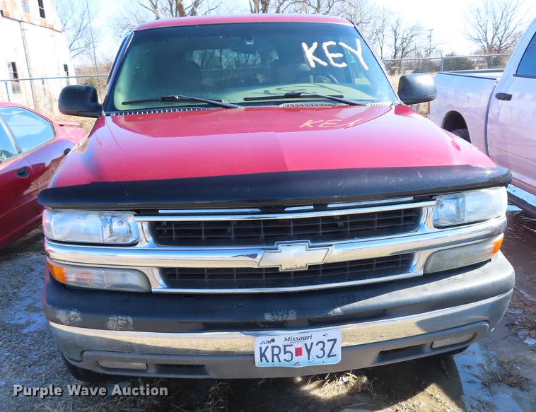 image for item DN9124 2004 Chevrolet Tahoe SUV