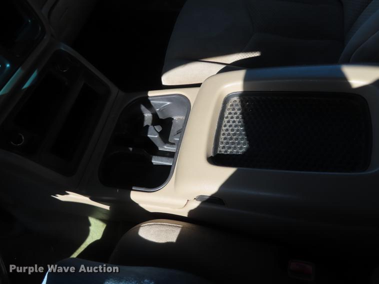 image for item DN9124 2004 Chevrolet Tahoe SUV