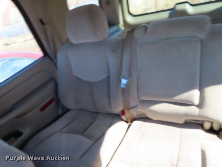 image for item DN9124 2004 Chevrolet Tahoe SUV