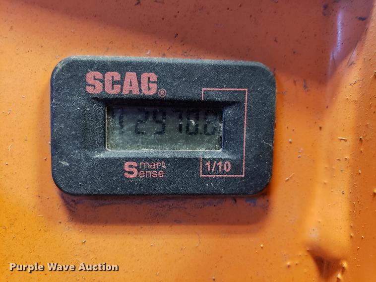 image for item EN9782 Scag Turf Tiger STT-35BVAC-SS ZTR lawn mower