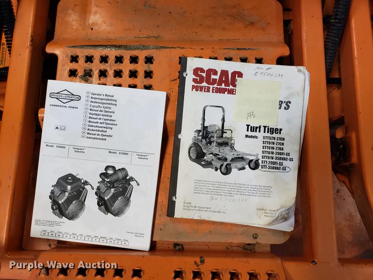 image for item EN9782 Scag Turf Tiger STT-35BVAC-SS ZTR lawn mower