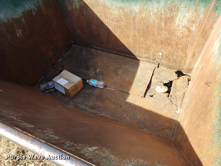 image for item EN9783 (16) dumpsters